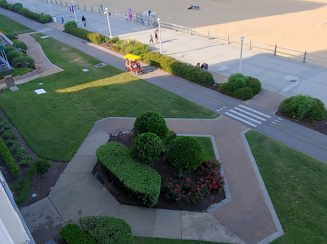 Coastal Hotel & Suites Virginia Beach - Oceanfront主图