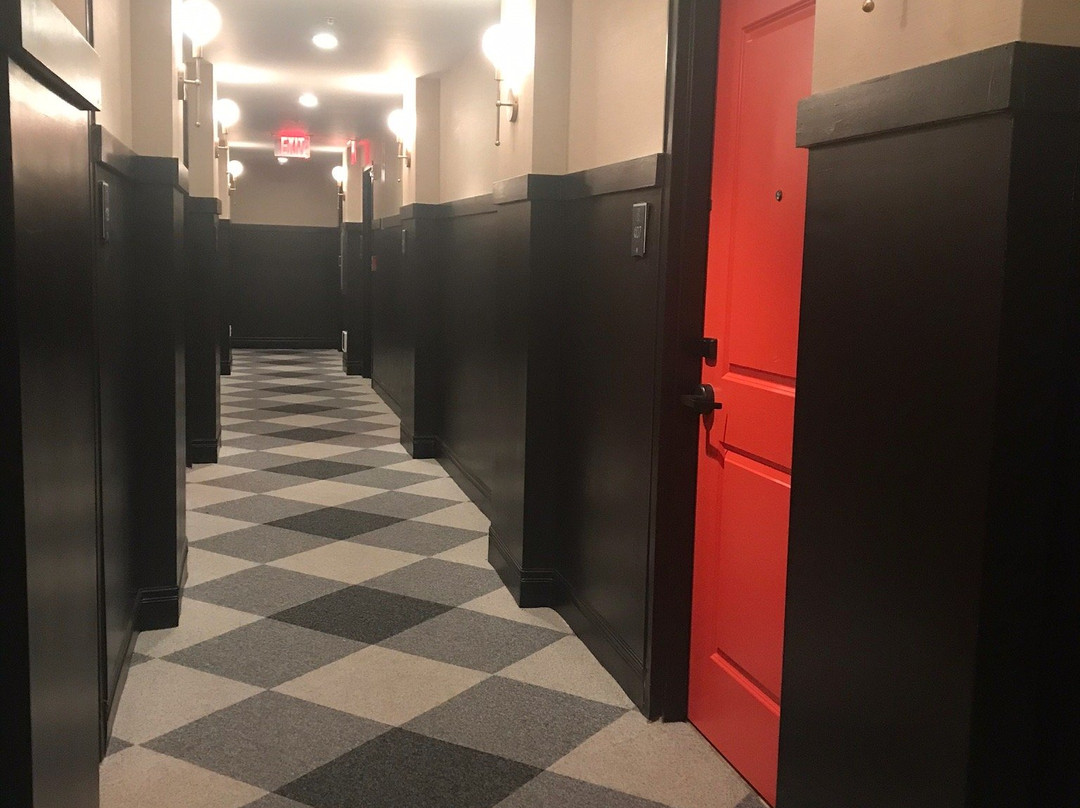 The Collegiate Hotel主图