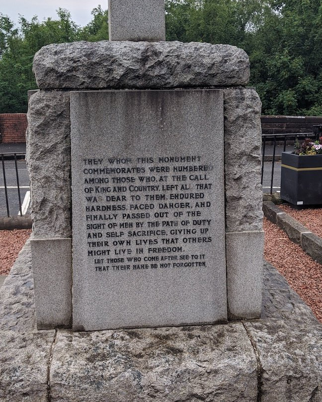 Bridge of Weir Memorial景点图片