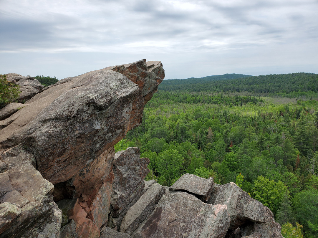 Eagles Nest Lookout-Calabogie必去景点