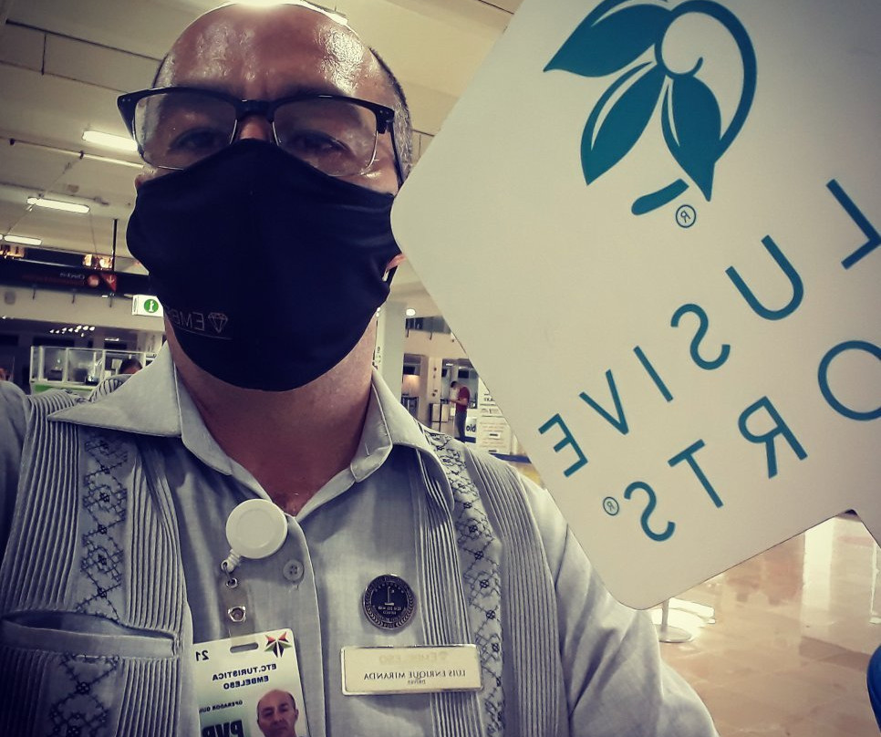 Miranda's Transportation and Tours MT &T-瓦拉塔港必去景点