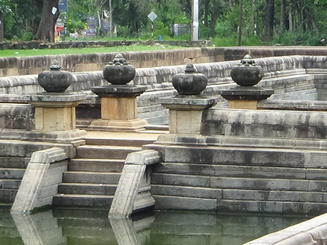 Twin Baths (Kuttam Pokuna)-阿努拉德普勒圣城必去景点