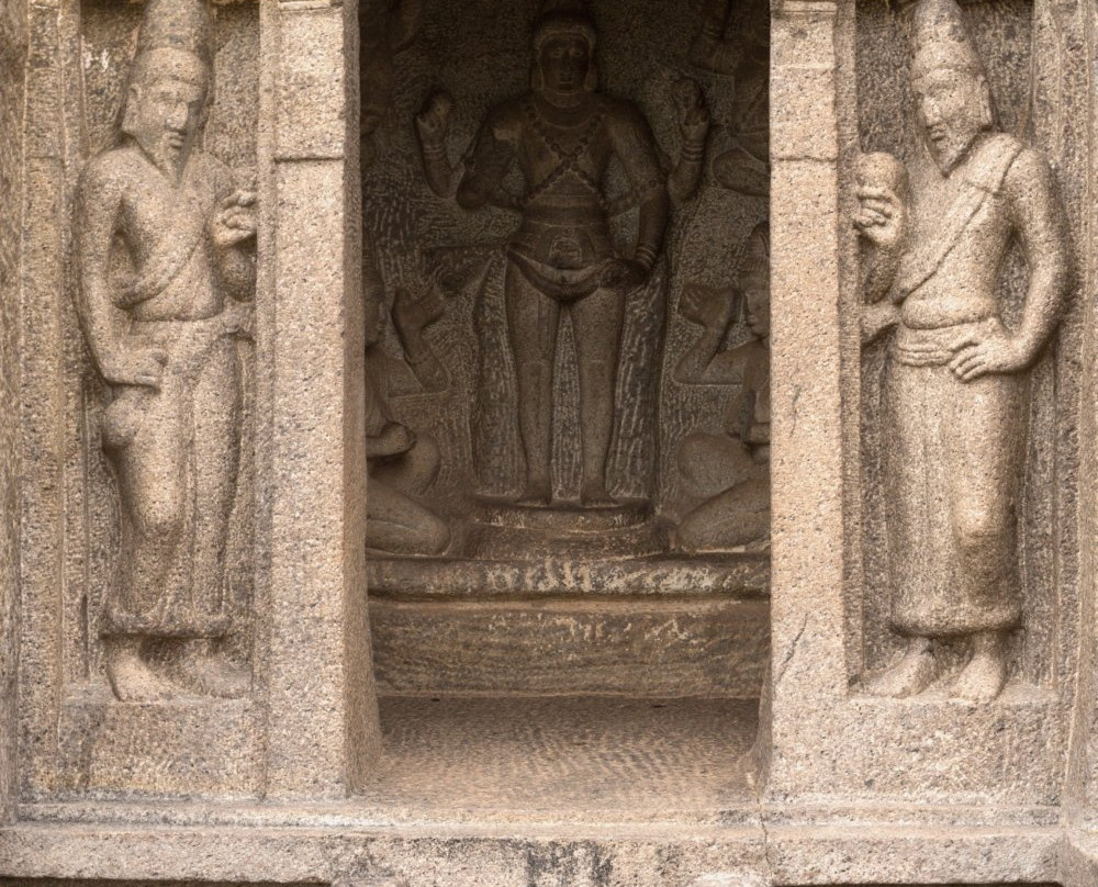 Trimurti Cave景点图片
