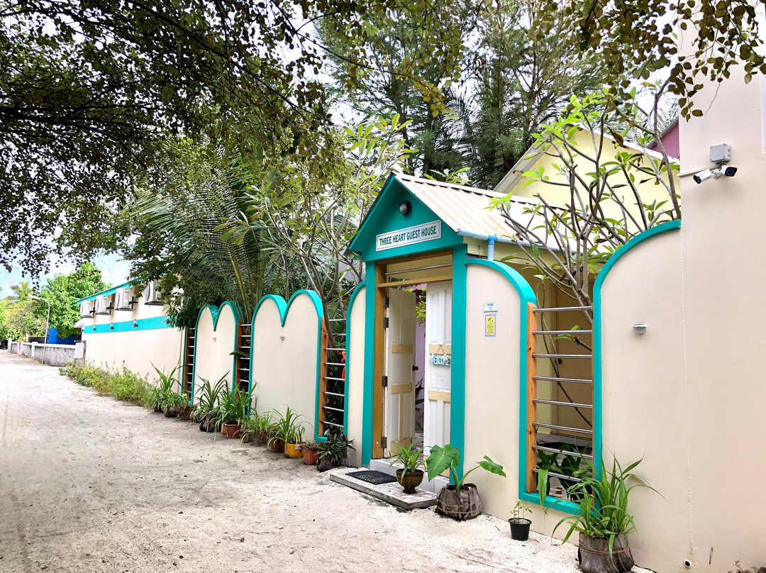 Three Hearts Guesthouse And Villas主图