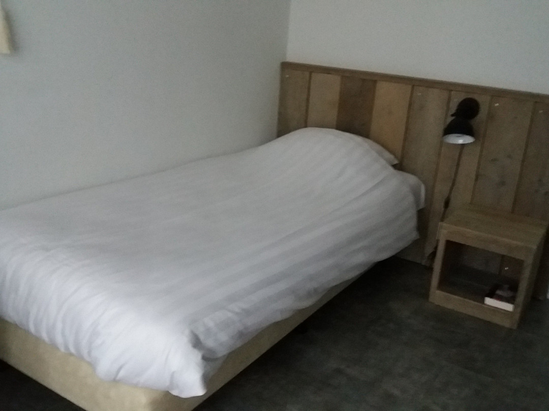圣·兰伯特餐厅酒店主图