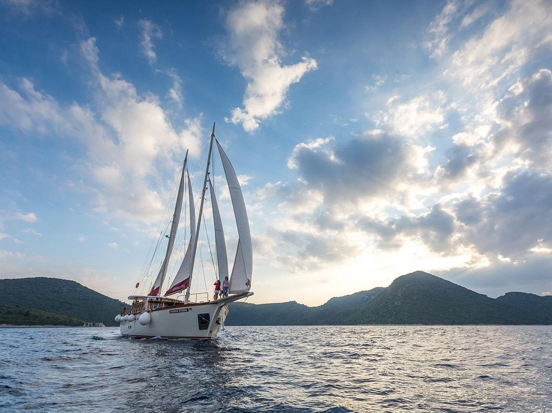 Gulet Cruises in Croatia by Mastercharter景点图片