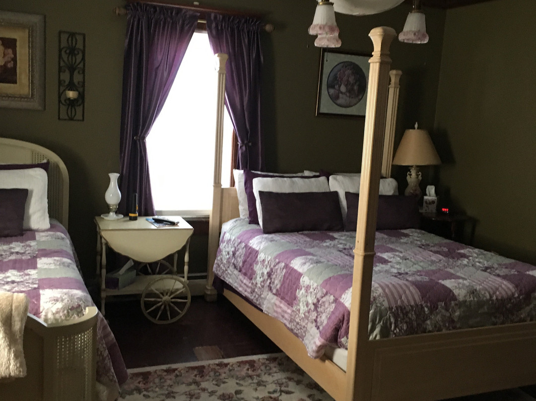 Harvest Moon Bed and Breakfast主图