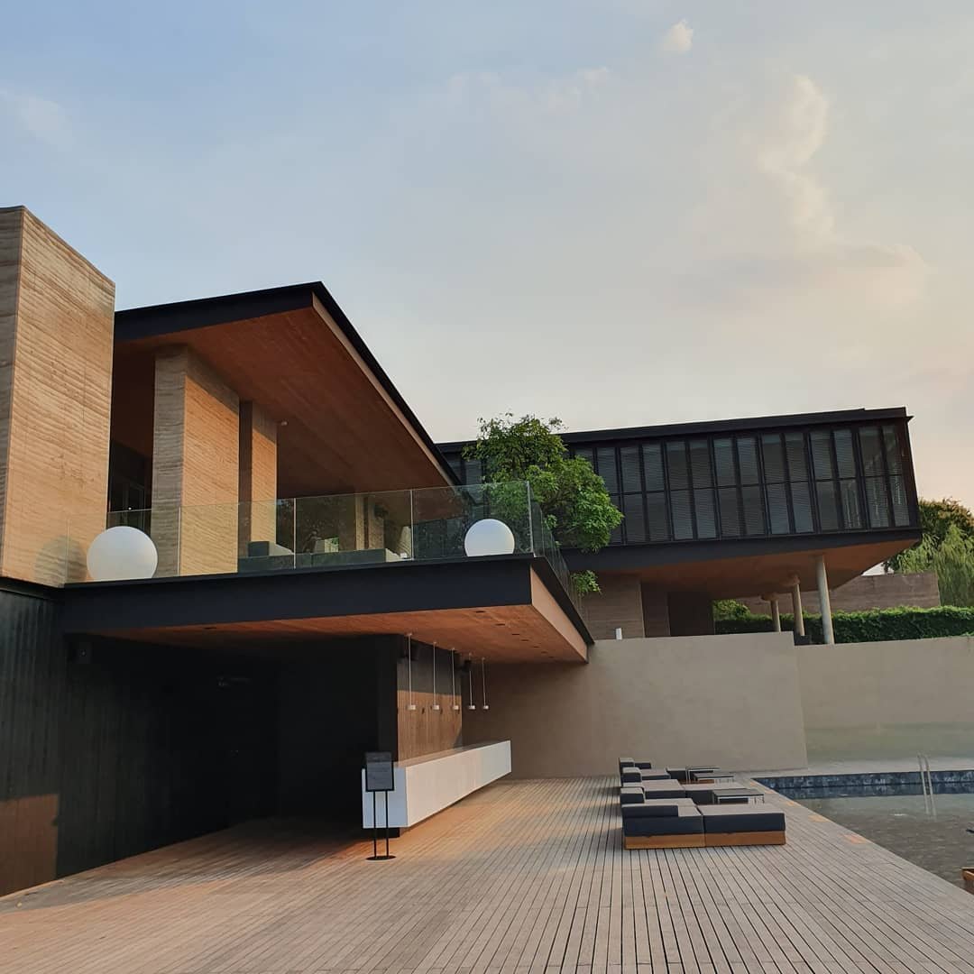 Tara Villa-官方