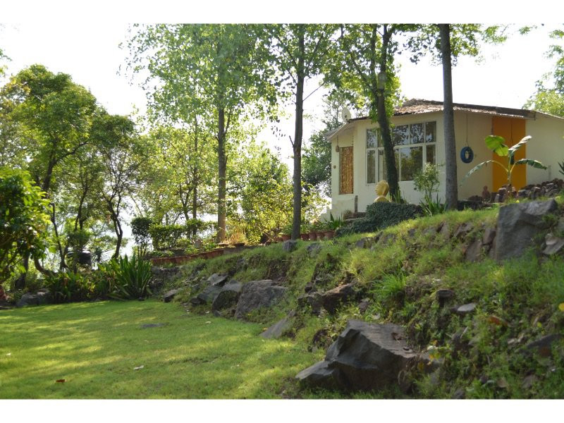 Writers Hill, Sirmour主图