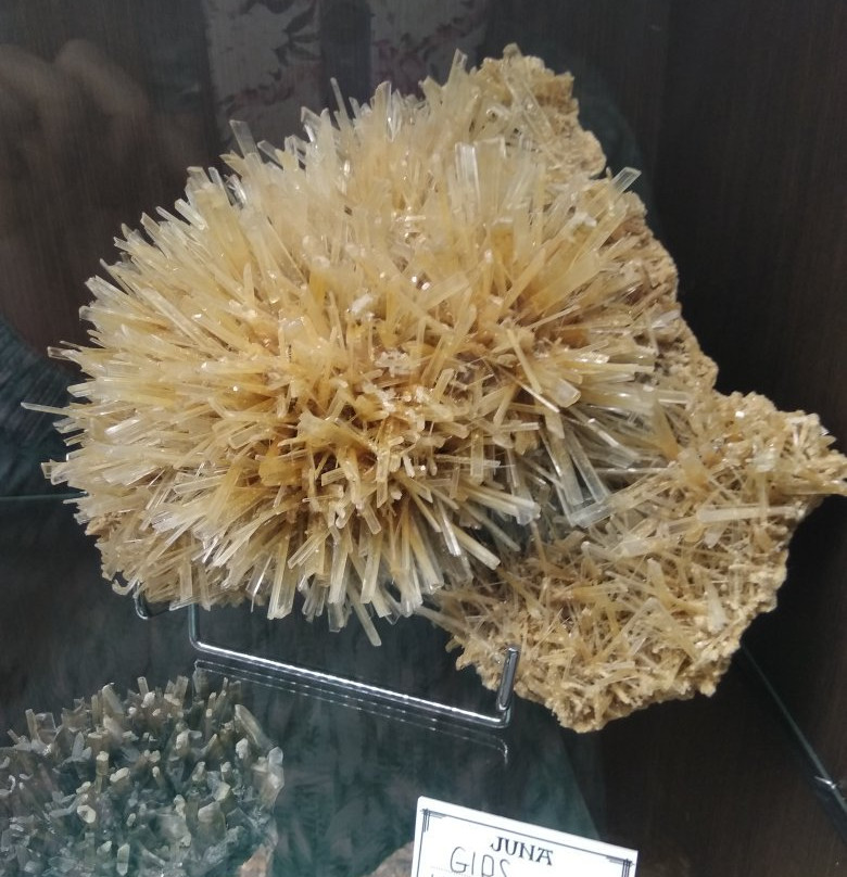 JUNA MINERALS & ROCKS Museum景点图片