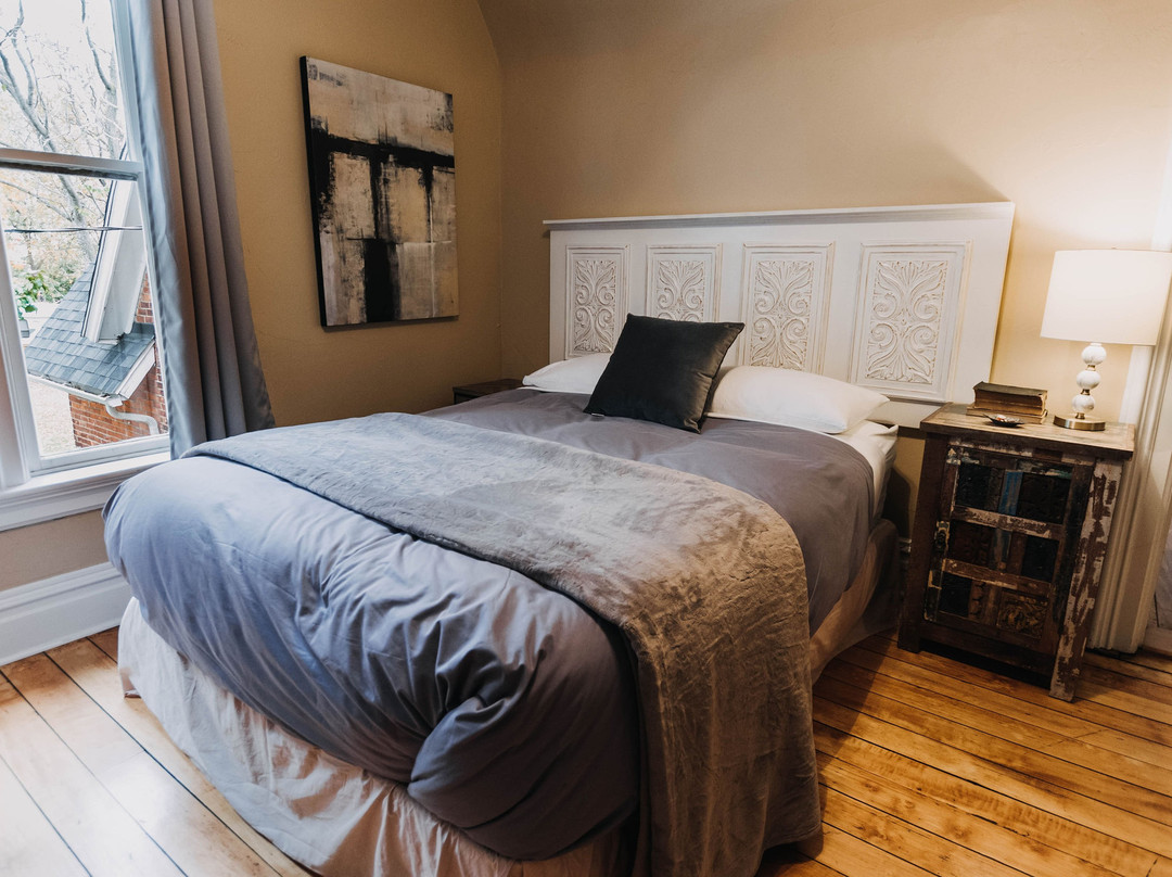 Iron Kettle Bed and Breakfast主图