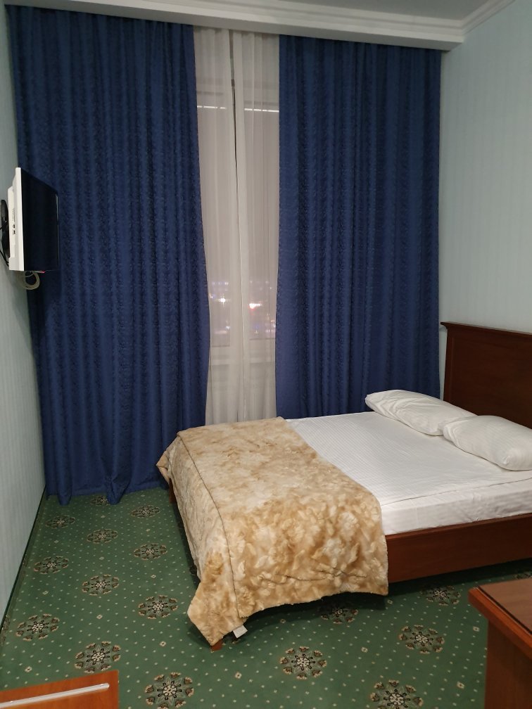 Hotel Alaska-官方
