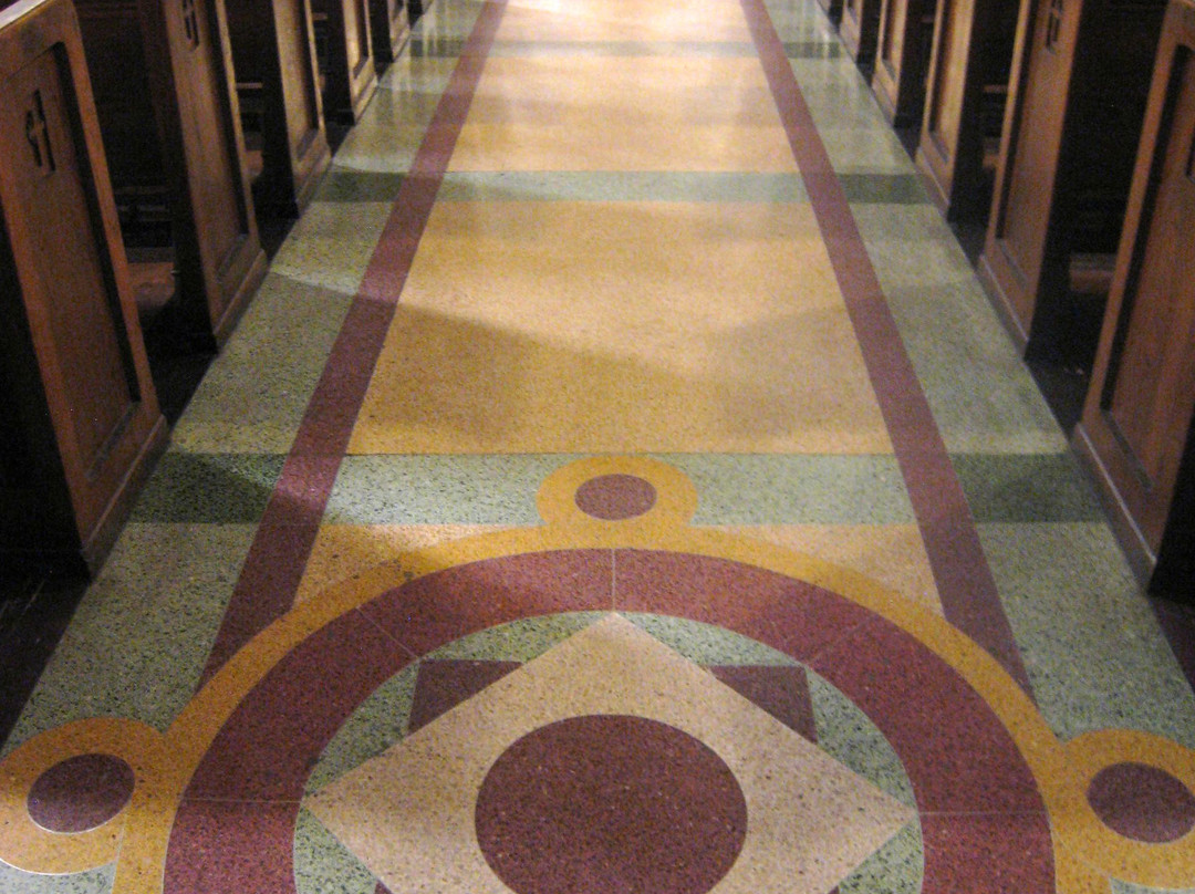 Saint Finbar Catholic Church-伯班克必去景点