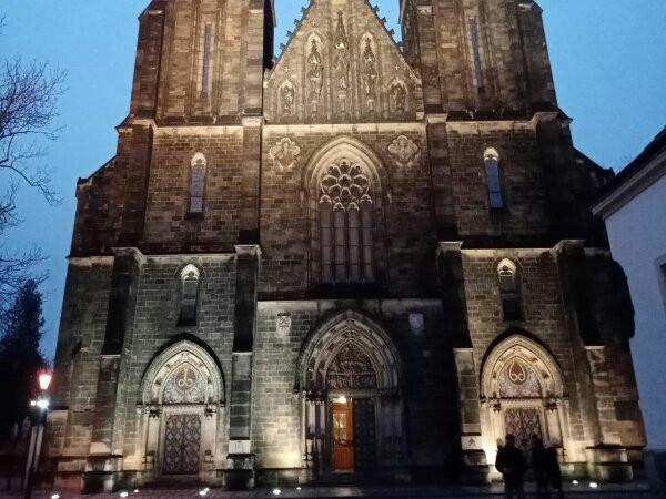 Bazilika Sv. Petra A Pavla Na Vyšehradě-布拉格必去景点