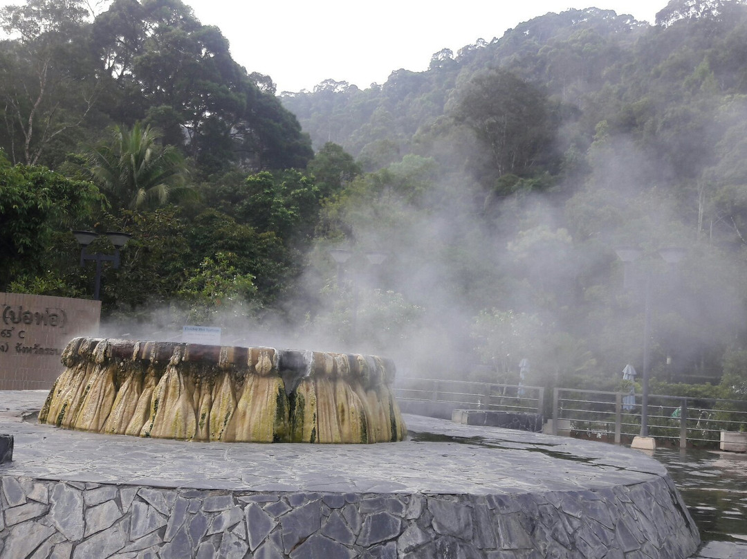 Rakswarin Hot Springs景点图片