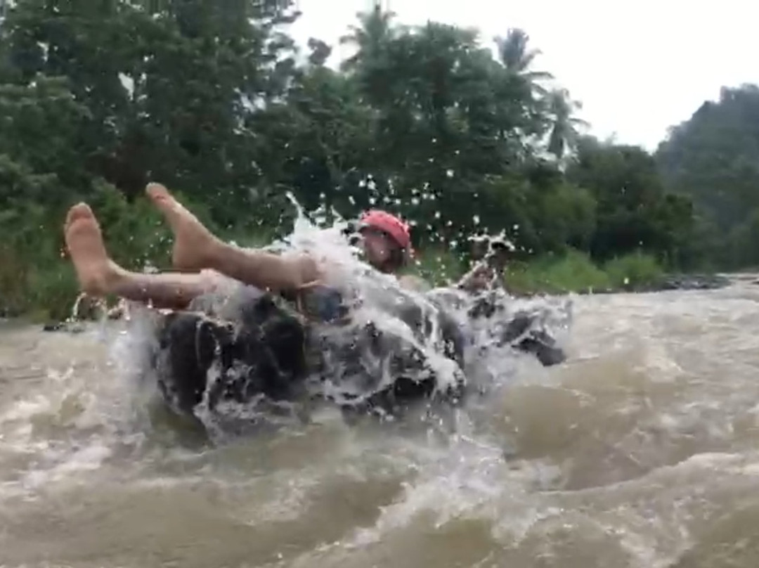 White Water River Tubing Ecopark-Maitum必去景点