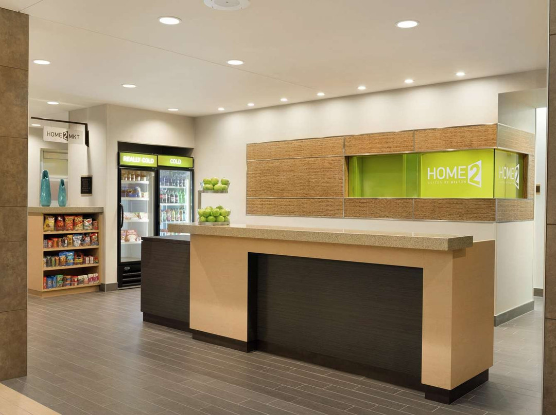 Home2 Suites By Hilton Milwaukee Airport主图