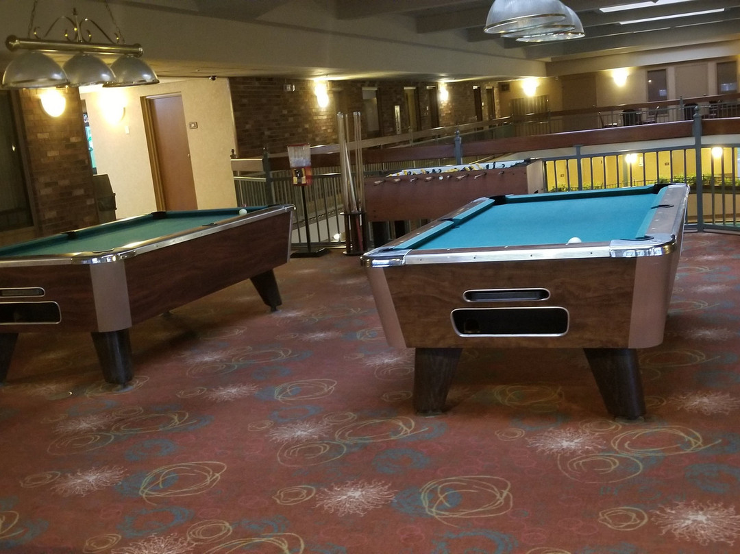 Auburn Place Hotel & Suites主图