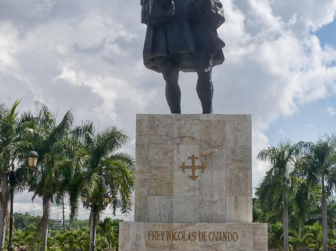 Statue of Nicolas de Ovando-圣多明哥必去景点