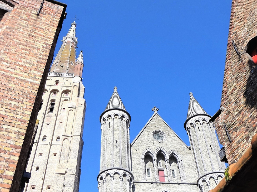 Onze-Lieve-Vrouwekerk-布鲁日必去景点
