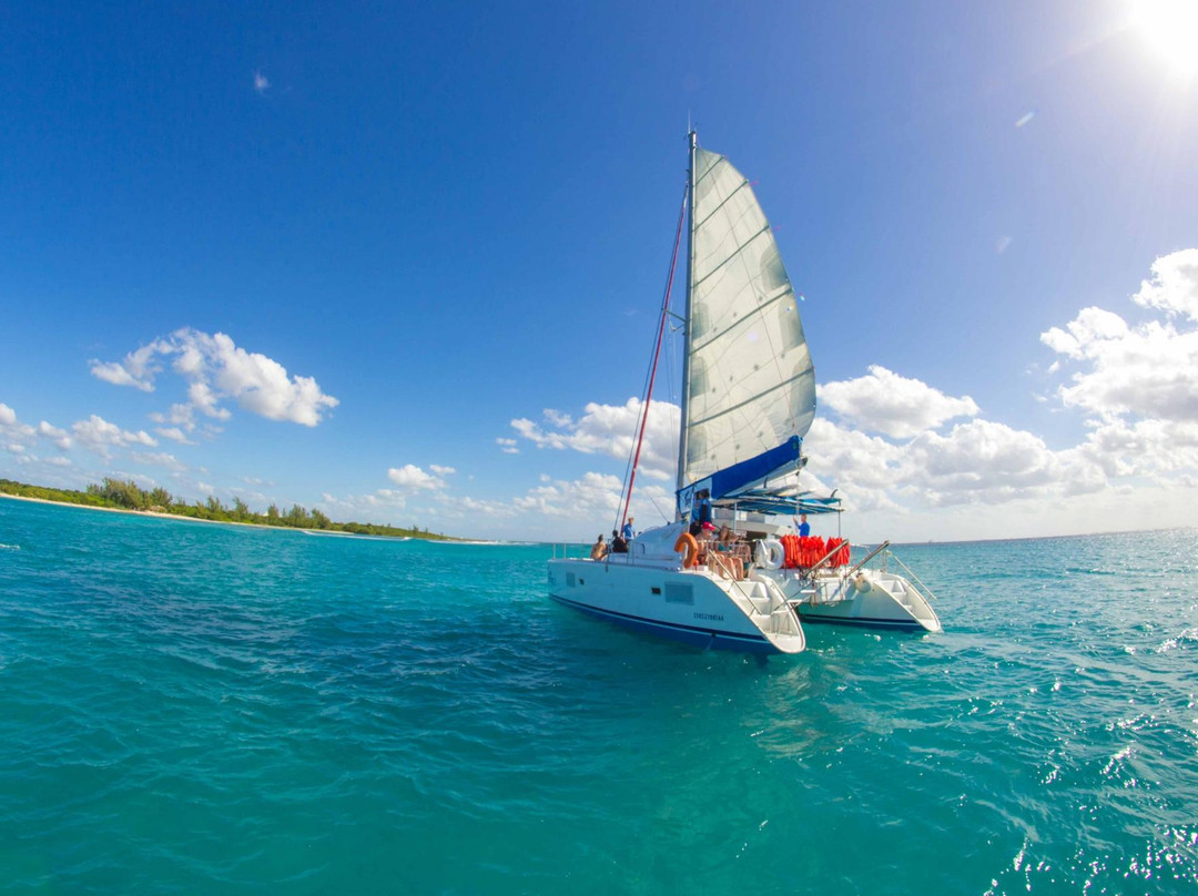 Cancun Adventures - Luxury Sailing & Snorkeling-普拉亚德尔卡曼必去景点