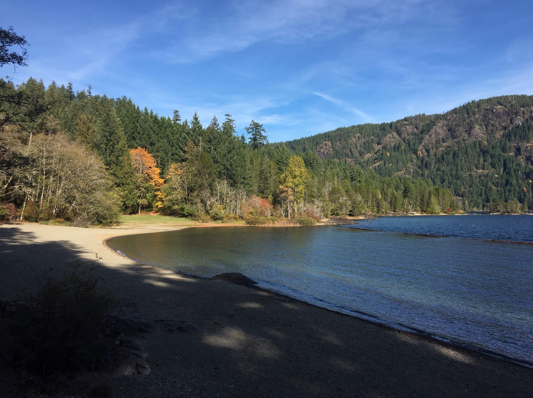 Gordon Bay Provincial Park景点图片