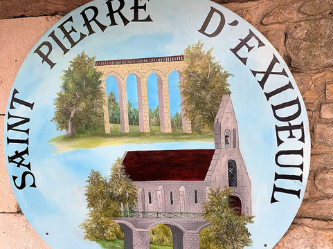 Eglise Saint-Pierre-Civray必去景点