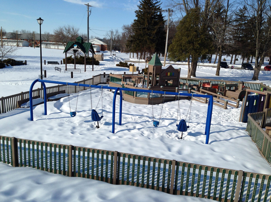 Oconomowoc旅游景点-Imagination Station at Roosevelt Park