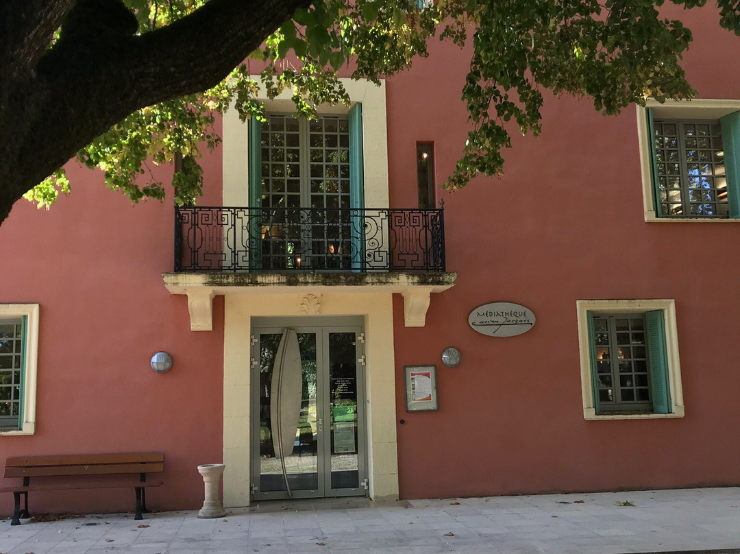 Mediatheque Lucien Jacques