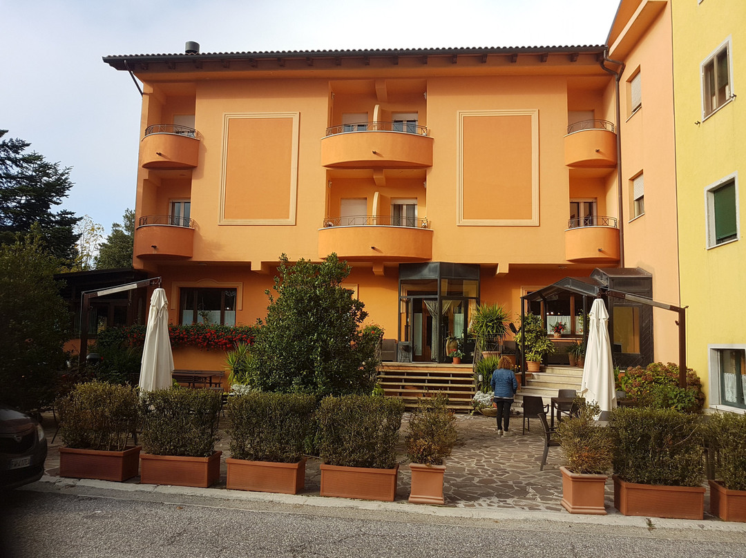 Hotel Montenerone主图