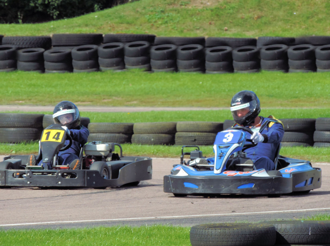 Bayford Meadows Kart Circuit景点图片