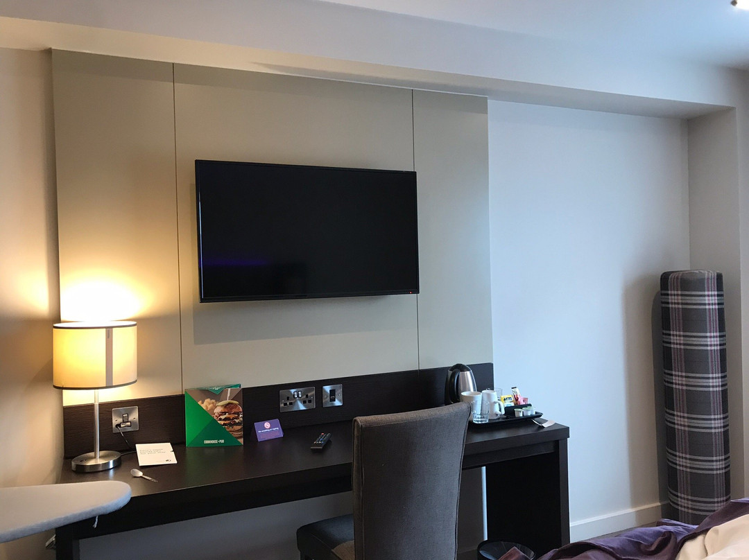 Premier Inn Harlow East (Church Langley) hotel主图