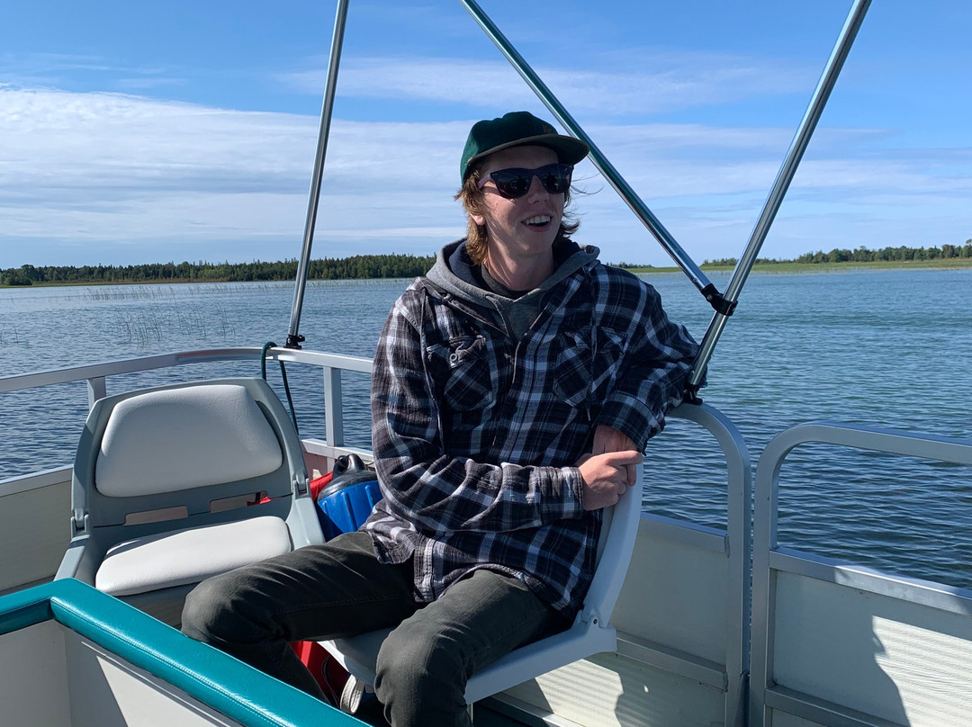 Bruce Peninsula Boat Tours景点图片
