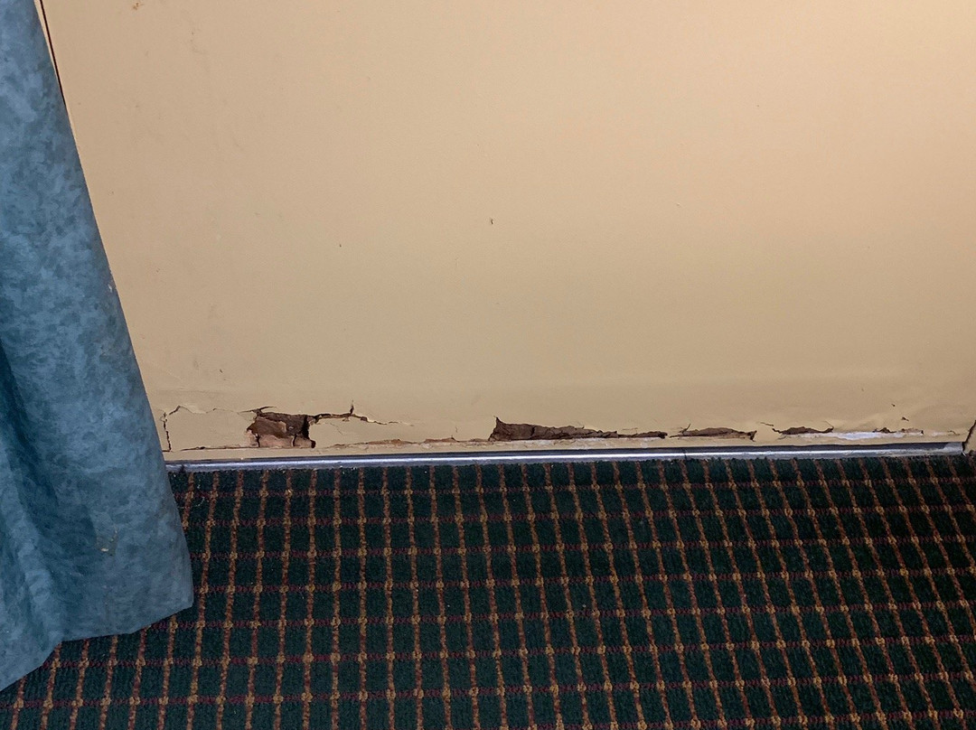 瀑布教堂贝斯特韦斯特酒店主图