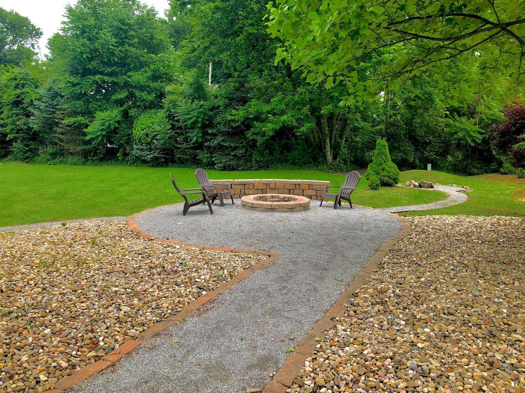 Bicentennial Inn主图