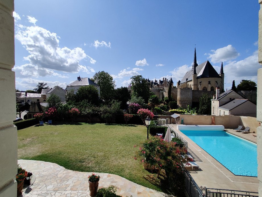 贝莱驿站酒店主图