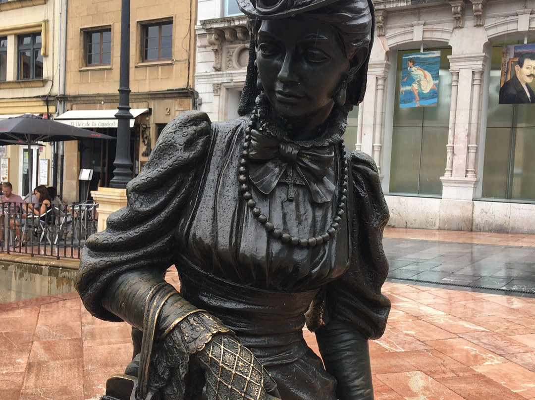 Apartamentos Escuder主图