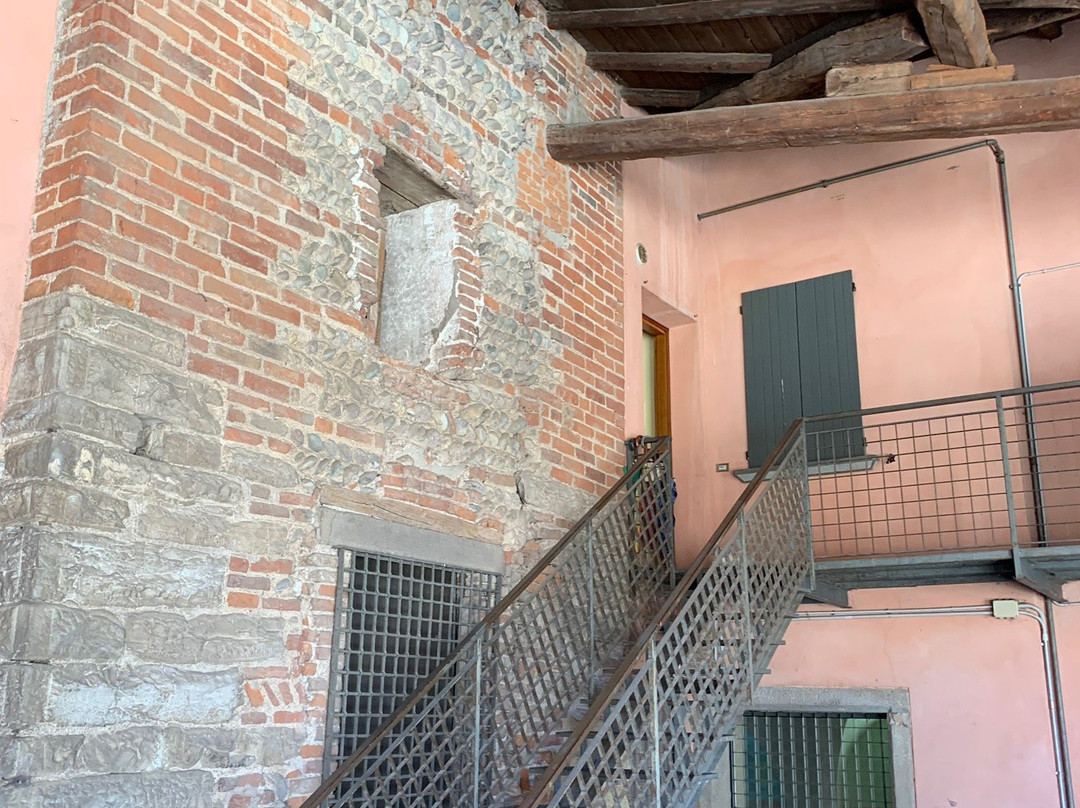 Castello dei Suardi-Spirano必去景点