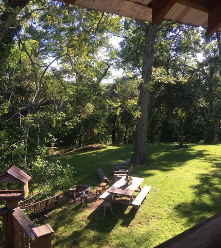 Shadetree Inn B&b主图