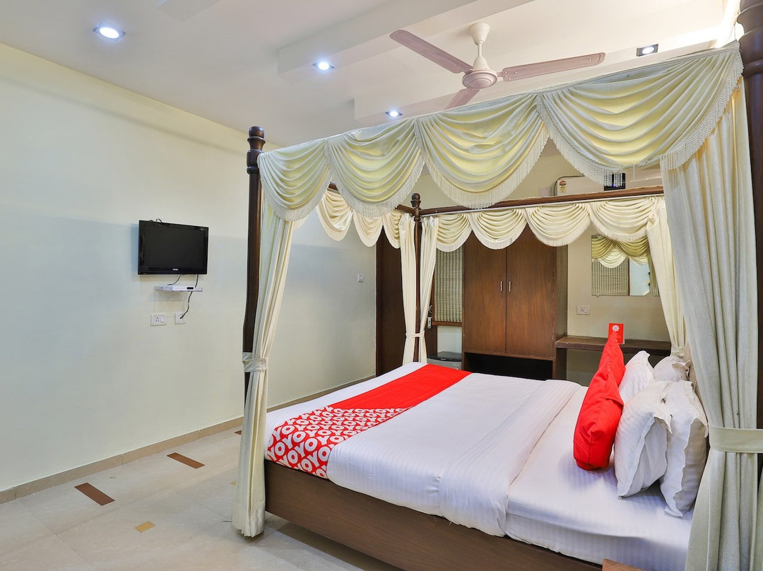 OYO 16909 Aum Health Resort主图