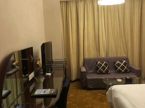 天外天大酒店主图