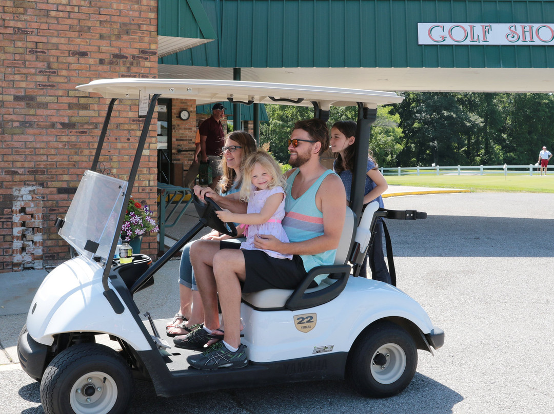 Christmas Lake Golf Course-圣克劳斯必去景点