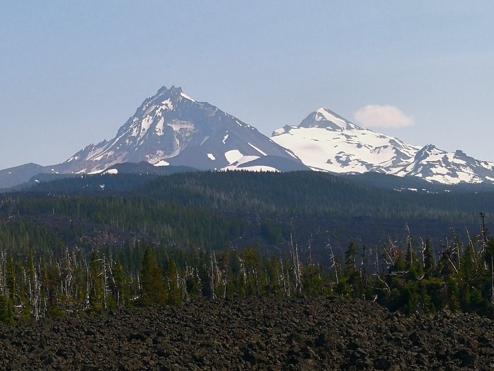 McKenzie Pass-Santiam Pass loop-Sisters必去景点