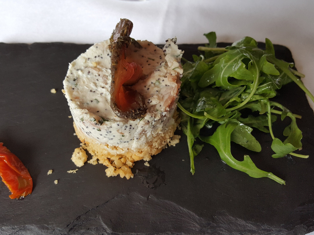 玫瑰园酒店主图