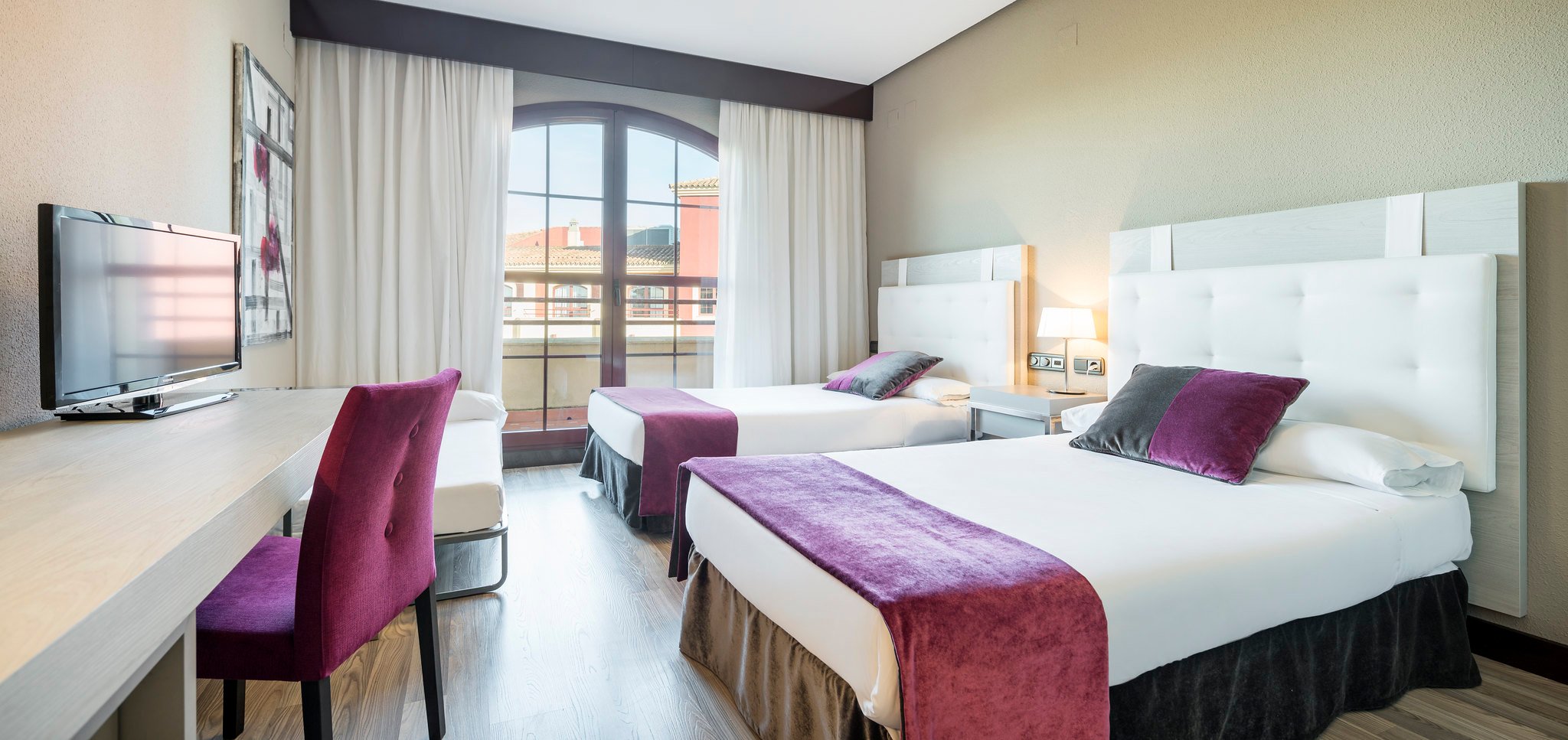 Hotel ILUNION Golf Badajoz-官方