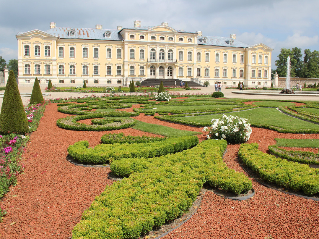 Rundale Palace Museum (Rundales Pils)景点图片