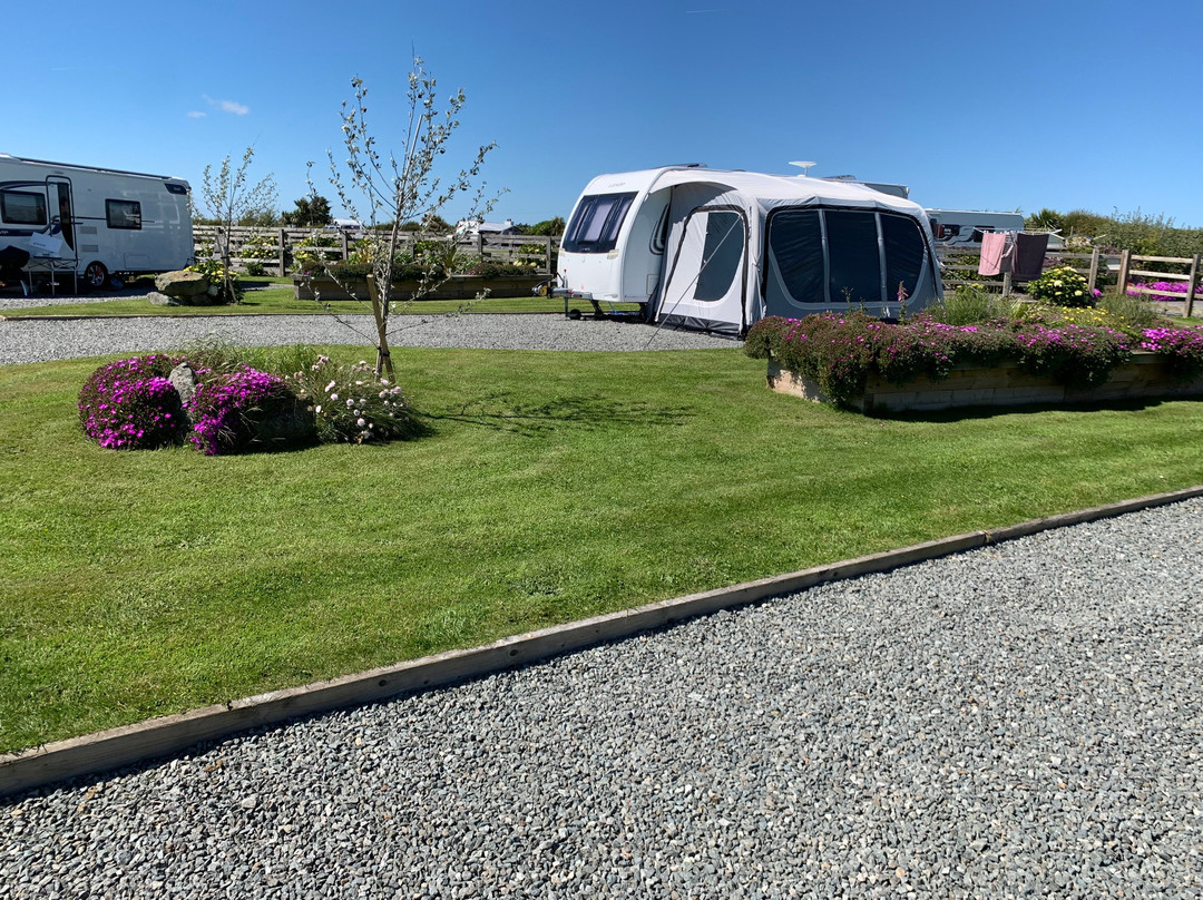Pen-y-llyn Touring Caravan & Motorhome Park