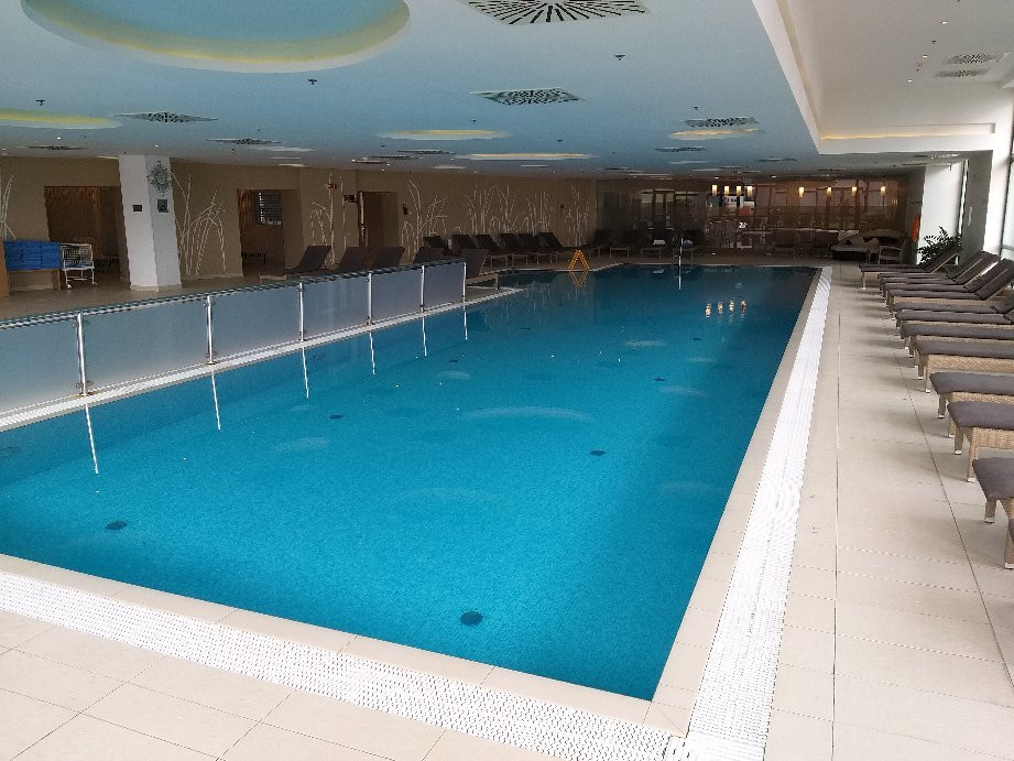 Wellness and Spa center Radisson Blu, Bukovel-Bukovel必去景点
