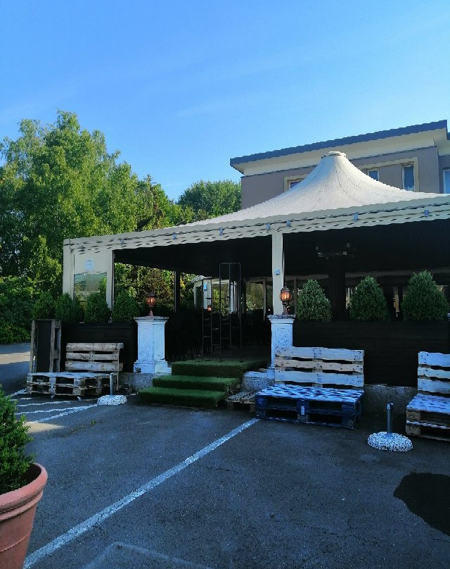 Bivius Hotel主图