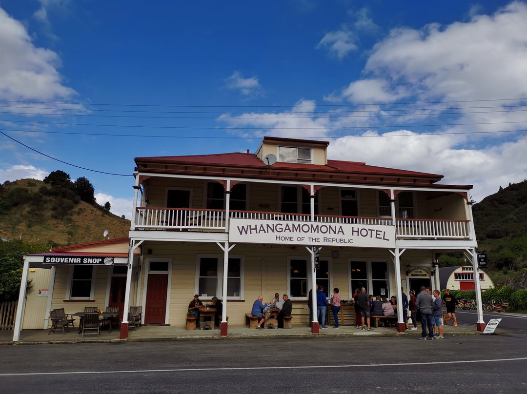 Whangamomona Hotel主图